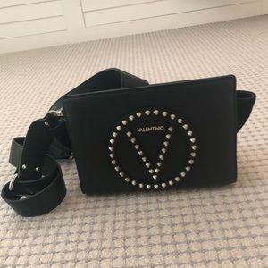 Black Valentino bag by Mario Valentino